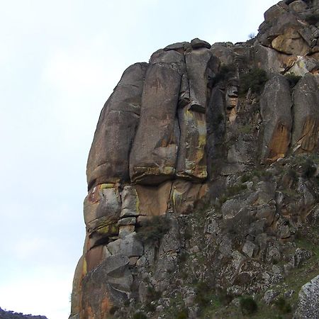 Posada Real La Mula De Los Arribes Villardiegua de la Ribera Kültér fotó