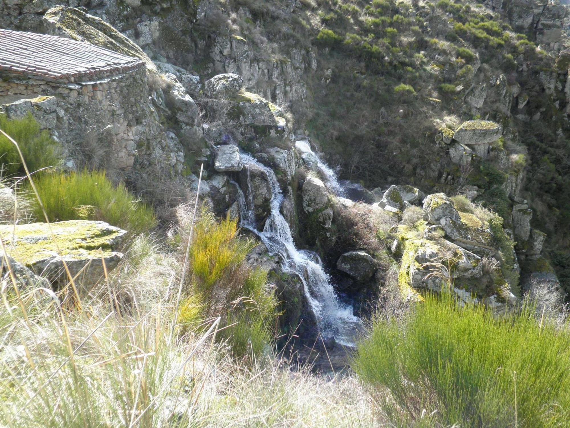 Posada Real La Mula De Los Arribes Villardiegua de la Ribera Kültér fotó